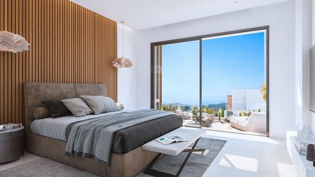 4 sovrum Hus till salu i Río Real, Marbella med pool garage - 1 890 000 € (Ref: 9998695)