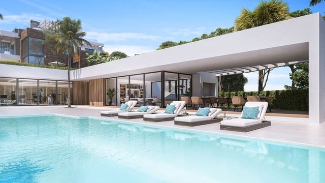 4 sovrum Hus till salu i Río Real, Marbella med pool garage - 1 890 000 € (Ref: 9998695)