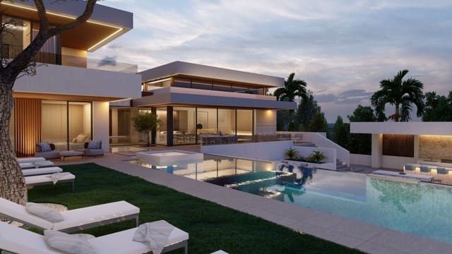 5 sypialnia Willa na sprzedaż w Las Brisas, Marbella z basenem garażem - 9 750 000 € (Ref: 9998724)