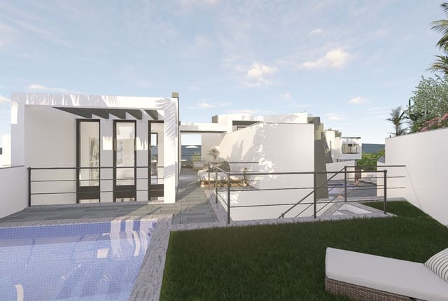 3 quarto Moradia em Banda para venda em Centro Internacional, Torrox com piscina garagem - 375 000 € (Ref: 8049407)