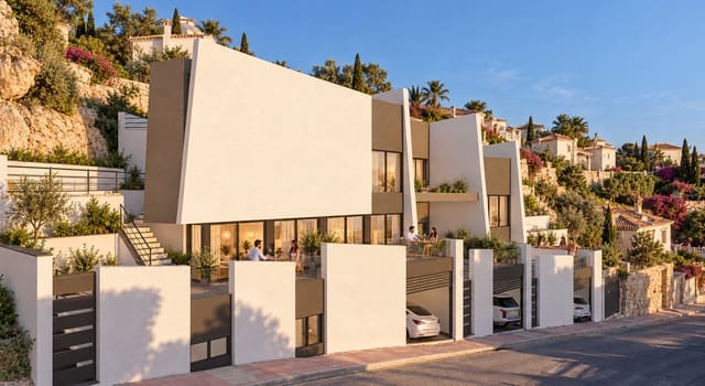 3 sovrum Radhus till salu i Centro Internacional, Torrox med pool garage - 425 000 € (Ref: 8049407)