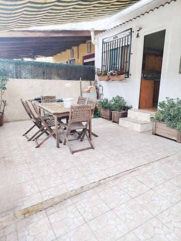 4 soverom Villa til salgs i El Campello - € 485 000 (Ref: 9164291)