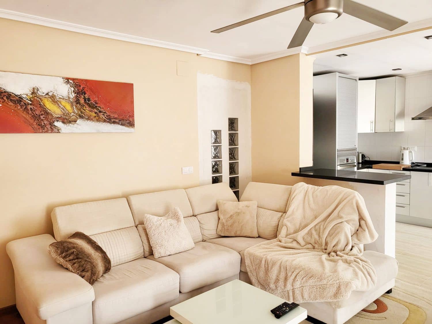 3 bedroom Flat for sale in Pedreguer - € 180,000 (Ref: 9310201)