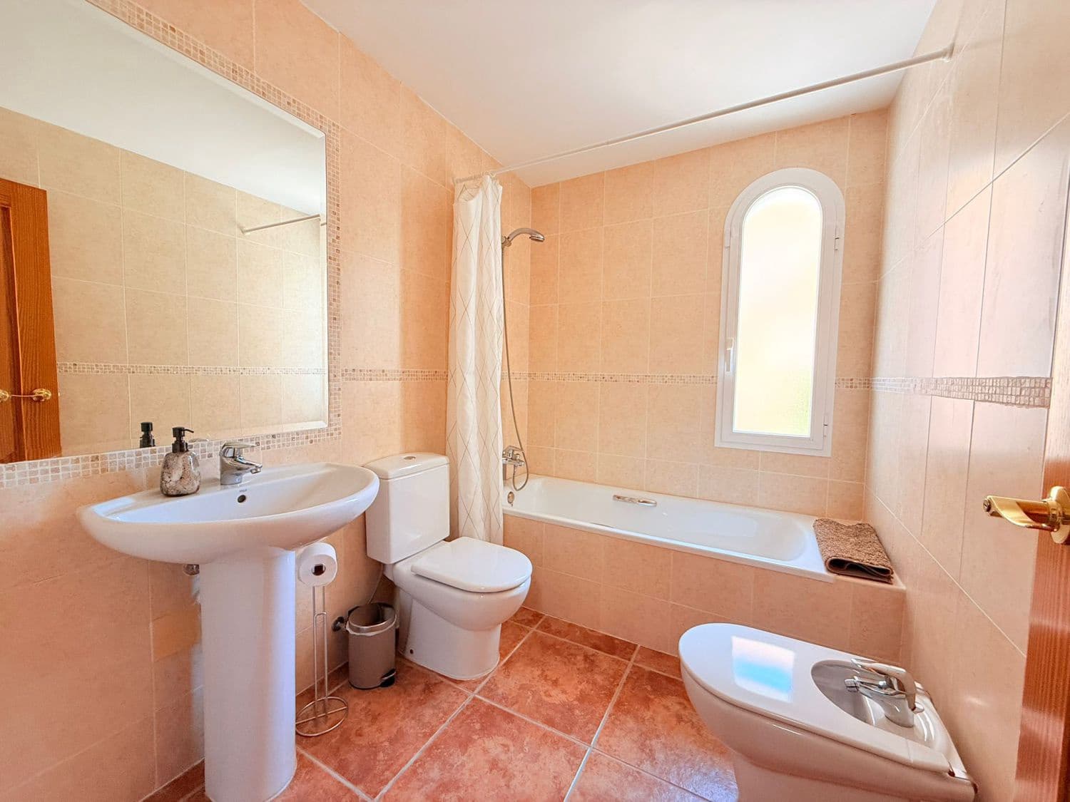 3 bedroom Villa for sale in Altea with garage - € 440,000 (Ref: 9346592)