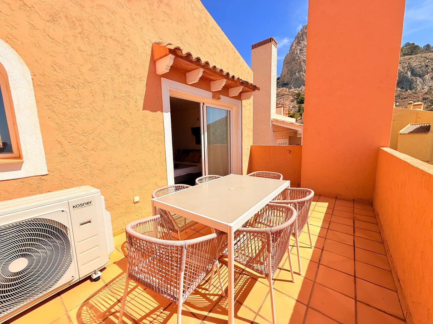 3 bedroom Villa for sale in Altea with garage - € 440,000 (Ref: 9346592)