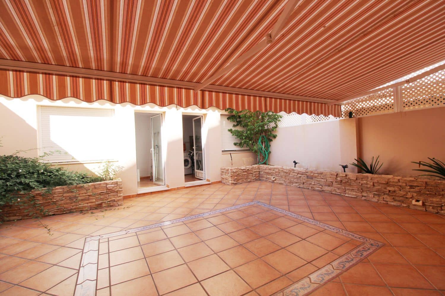 3 sypialnia Mieszkanie na sprzedaż w Alfaz del Pi / L'Alfas del Pi - 335 000 € (Ref: 9348807)