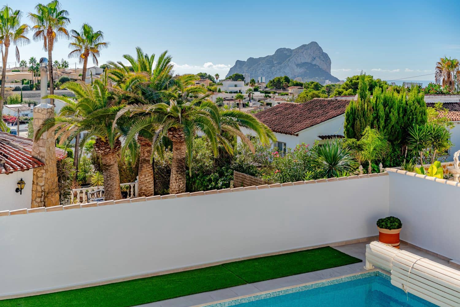 4 bedroom Townhouse for sale in Calpe / Calp - € 850,000 (Ref: 9378827)