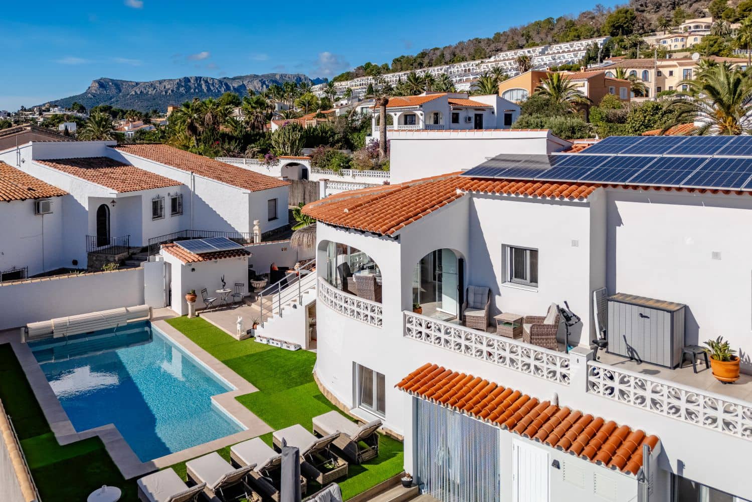 4 bedroom Townhouse for sale in Calpe / Calp - € 850,000 (Ref: 9378827)