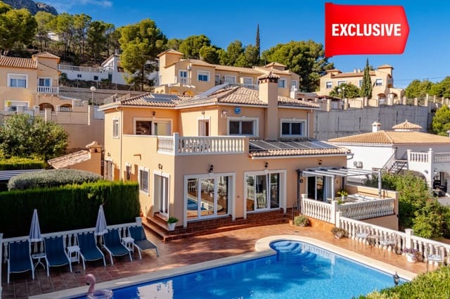 4 soverom Hus til salgs i Calpe / Calp - € 935 000 (Ref: 9409236)