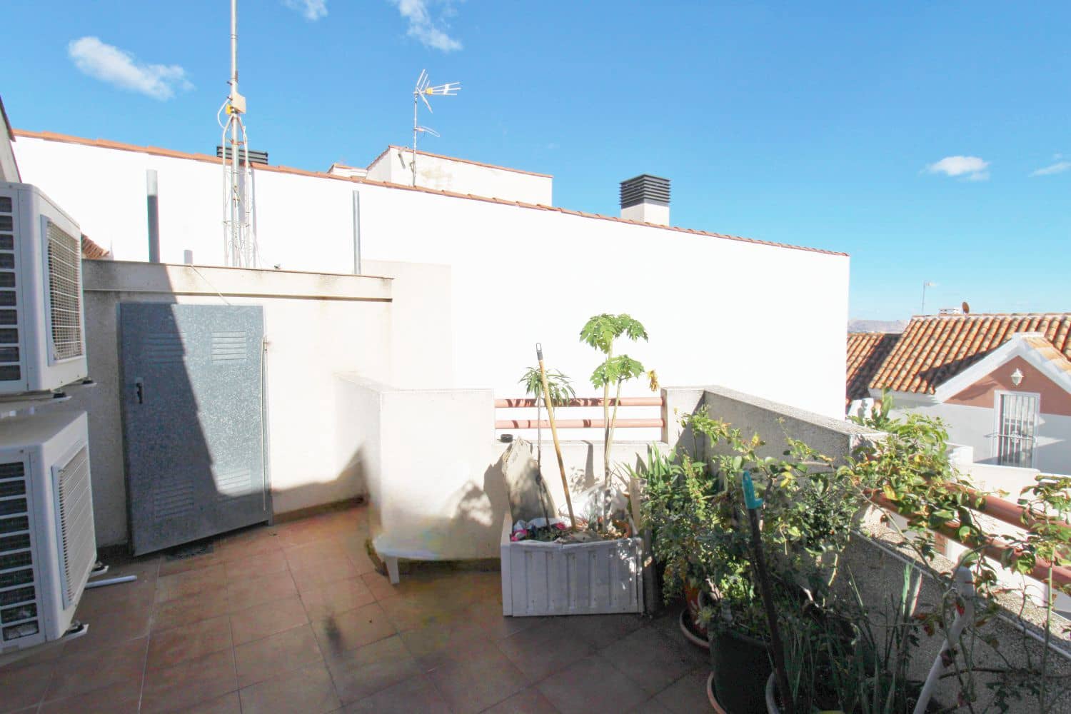 3 makuuhuone Paritalo myytävänä paikassa La Nucia mukana 
autotalli - 375 000 € (Ref: 9430790)