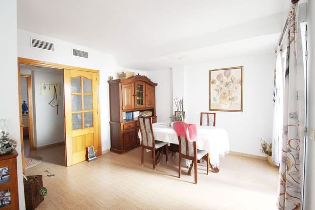 3 soverom Kjedet enebolig til salgs i La Nucia med garasje - € 375 000 (Ref: 9430790)