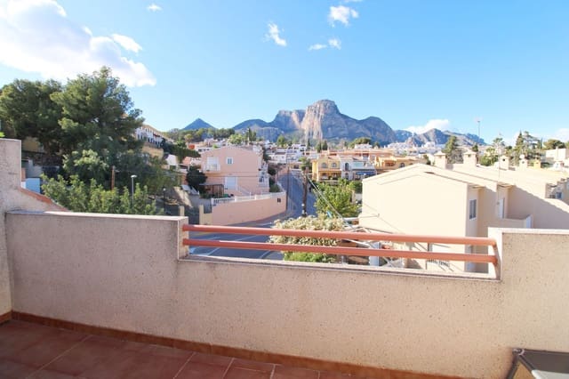 3 soverom Kjedet enebolig til salgs i La Nucia med garasje - € 375 000 (Ref: 9430790)