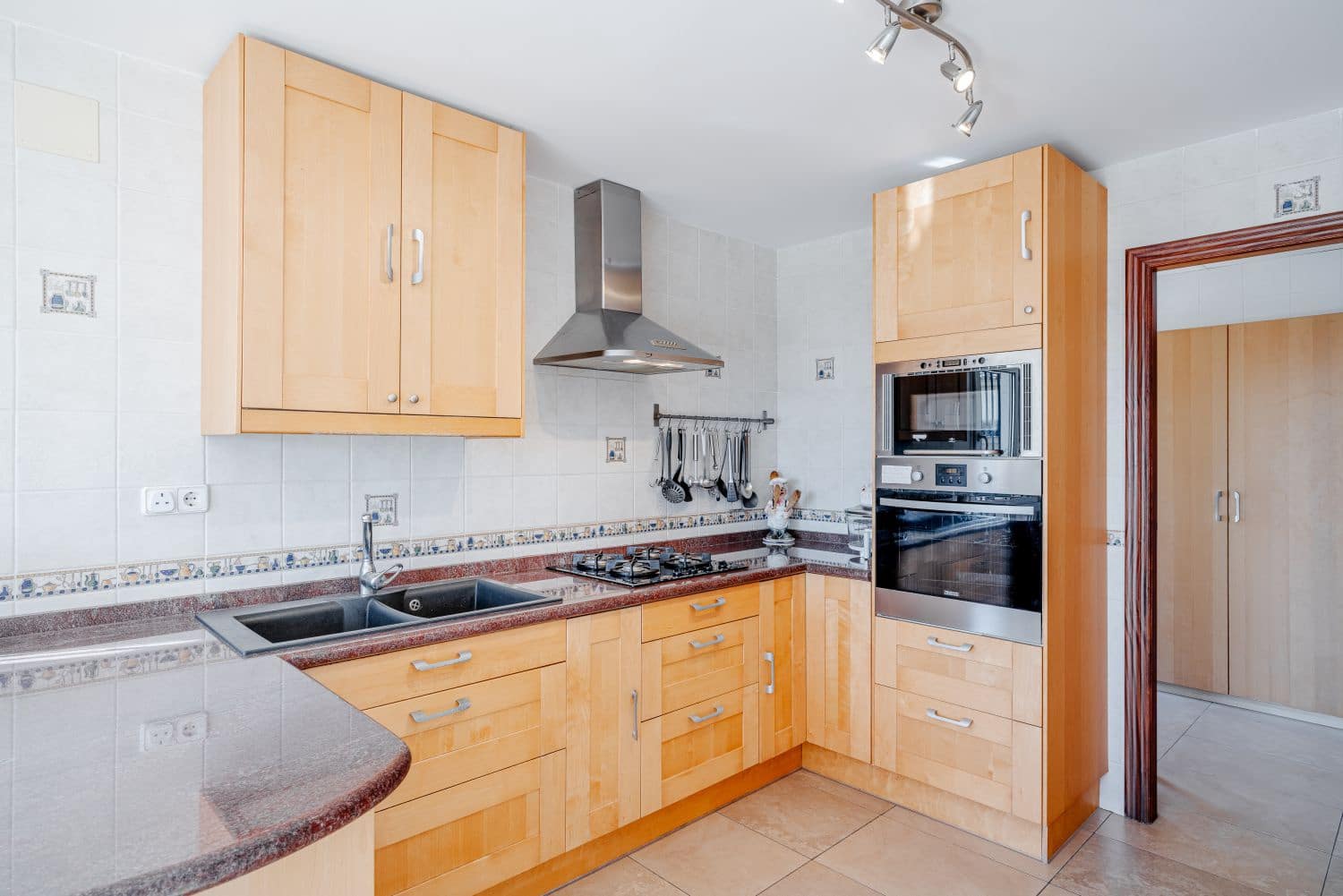 5 soverom Hus til salgs i La Nucia - € 540 000 (Ref: 9451617)