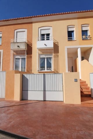 Adosado de 4 habitaciones en Ondara en venta con garaje - 280.000 € (Ref: 9619054)