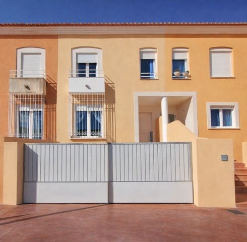 4 soveværelse Rækkehus til salg i Ondara med garage - € 280.000 (Ref: 9619054)