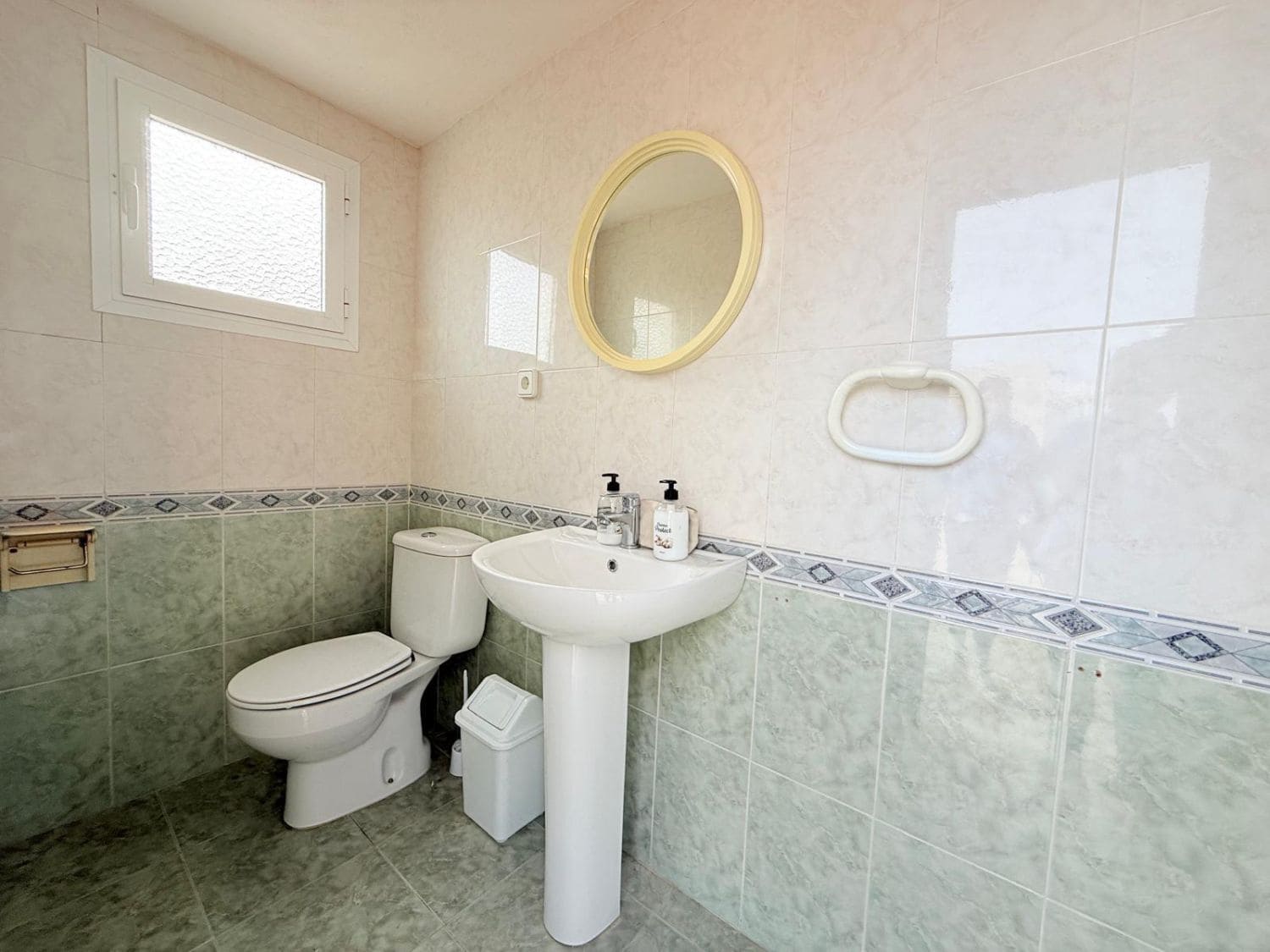 4 chambre Maison de Ville à vendre à La Villajoyosa / Vila Joiosa - 350 000 € (Ref: 9637222)