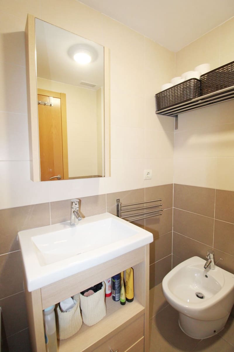 2 bedroom Flat for sale in Calpe / Calp with garage - € 365,000 (Ref: 9644599)