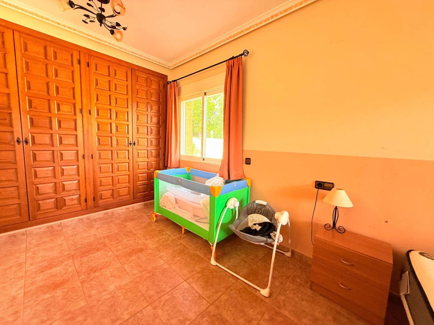 4 soverom Kjedet enebolig til salgs i Callosa d'En Sarria - € 340 000 (Ref: 9676998)