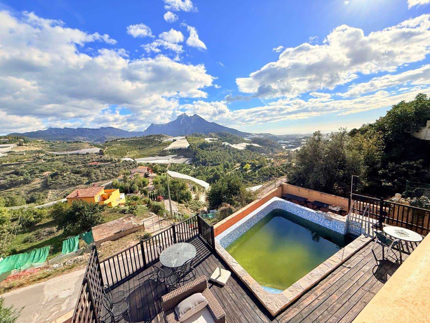 4 soverom Kjedet enebolig til salgs i Callosa d'En Sarria - € 340 000 (Ref: 9676998)