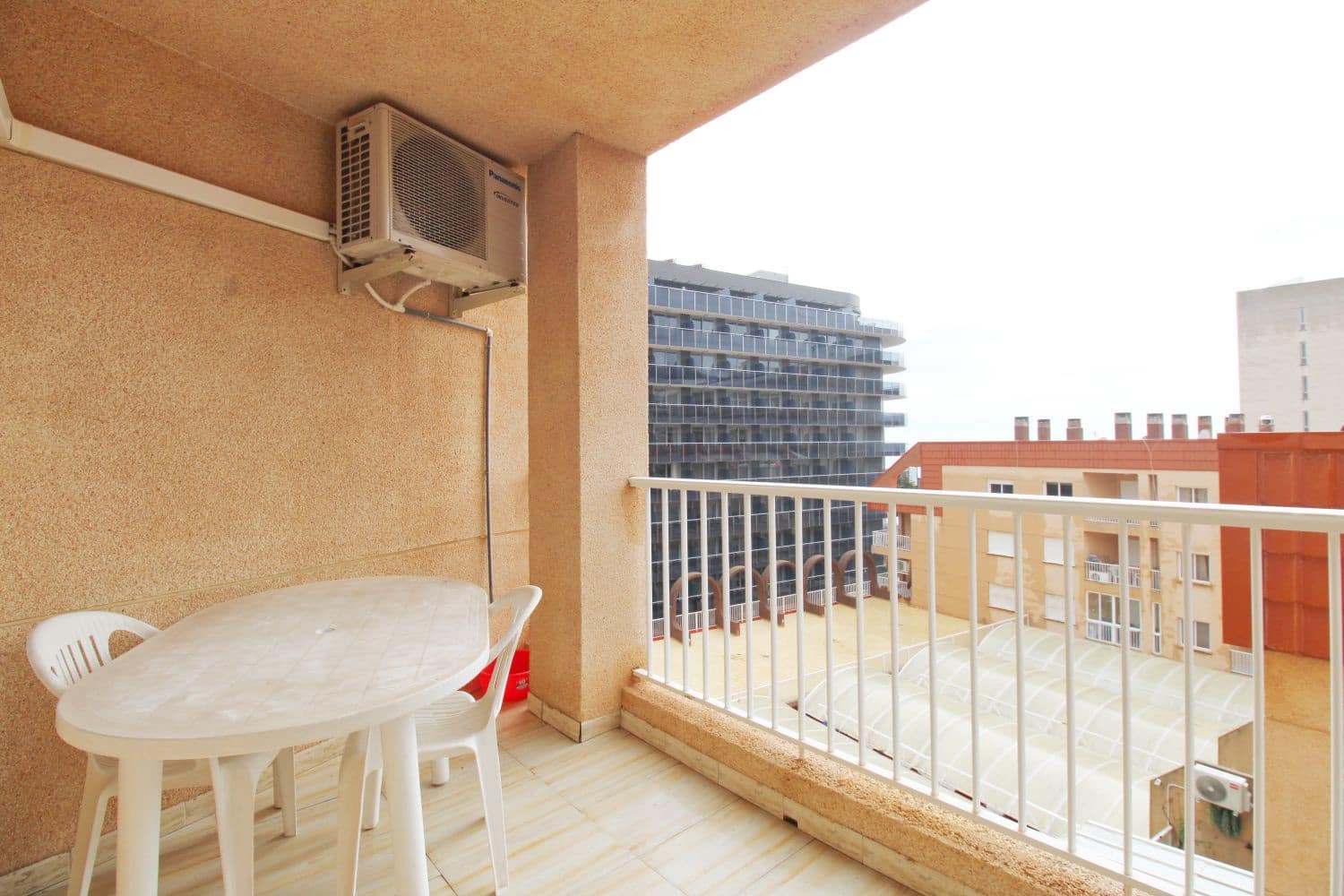 1 sovrum Lägenhet till salu i Calpe / Calp - 199 000 € (Ref: 9682397)