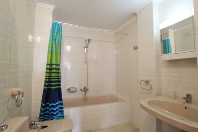 1 sovrum Lägenhet till salu i Calpe / Calp - 199 000 € (Ref: 9682397)