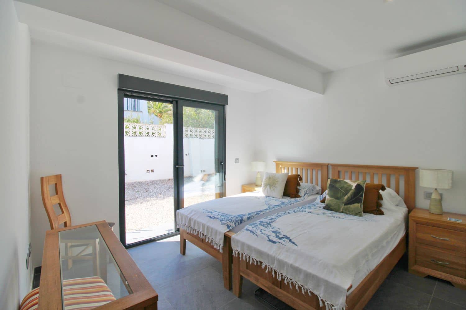 2 soverom Villa til salgs i Calpe / Calp med garasje - € 620 000 (Ref: 9690310)