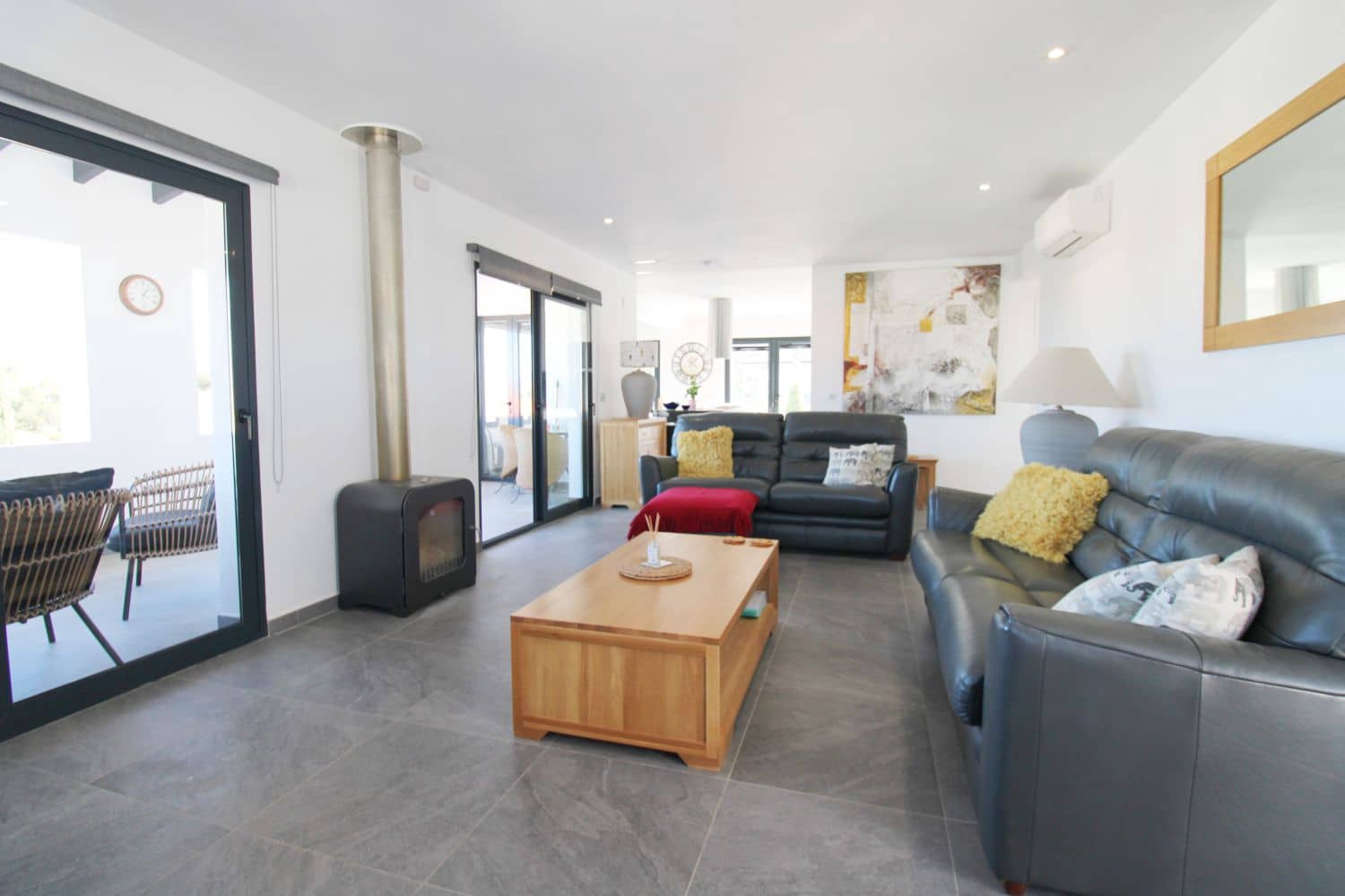 2 soverom Villa til salgs i Calpe / Calp med garasje - € 620 000 (Ref: 9690310)