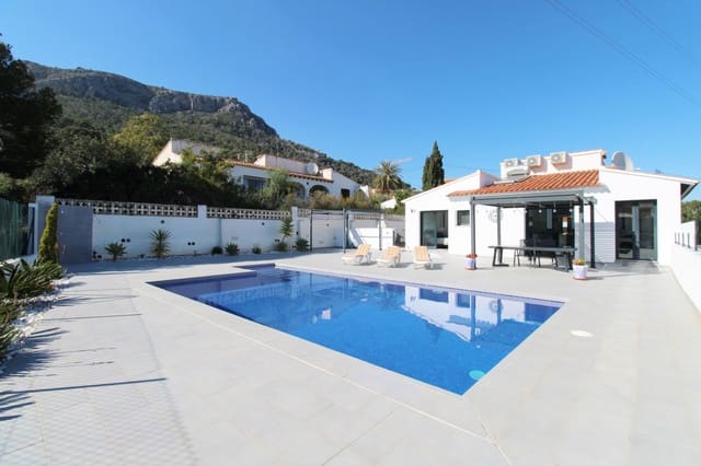 2 soverom Villa til salgs i Oltamar - Cucarres, Calpe / Calp med garasje - € 620 000 (Ref: 9690310)