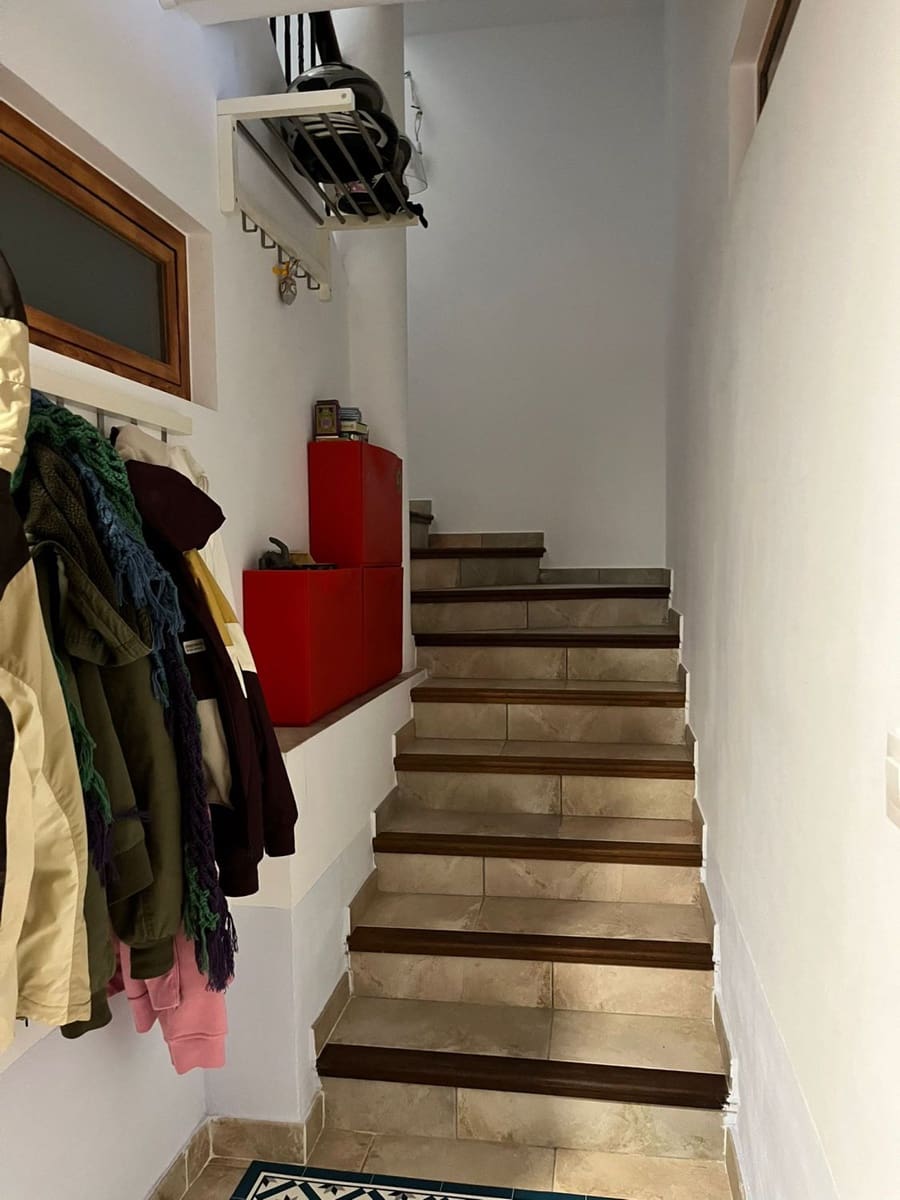 4 Zimmer Haus zu verkaufen in Polop mit Garage - 355.000 € (Ref: 9830876)