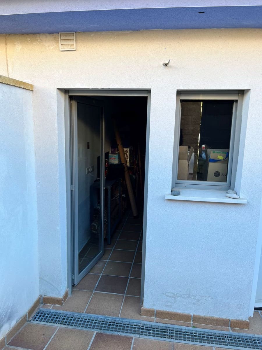 4 Zimmer Haus zu verkaufen in Polop mit Garage - 355.000 € (Ref: 9830876)