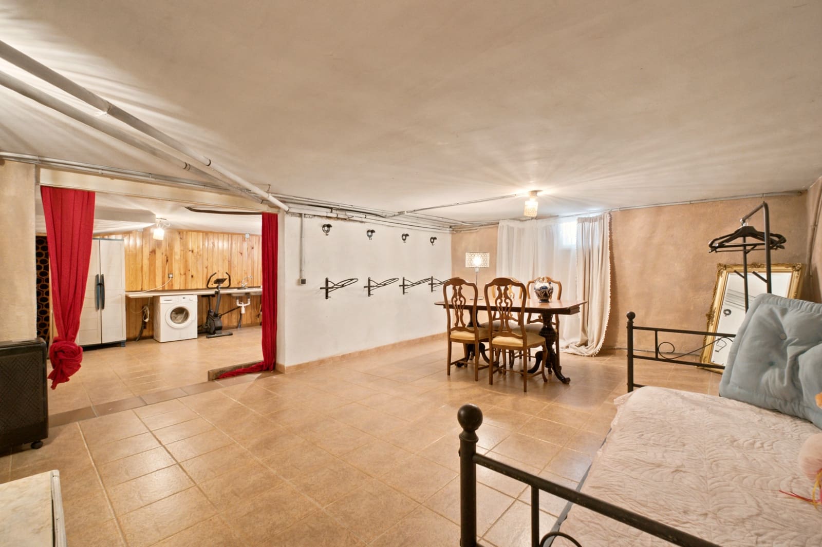 6 soverom Finca/Herregård til salgs i El Escorial med garasje - € 950 000 (Ref: 10155823)