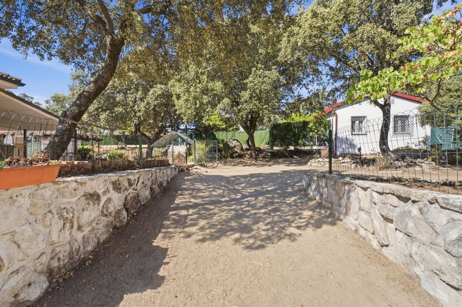 6 soverom Finca/Herregård til salgs i El Escorial med garasje - € 950 000 (Ref: 10155823)
