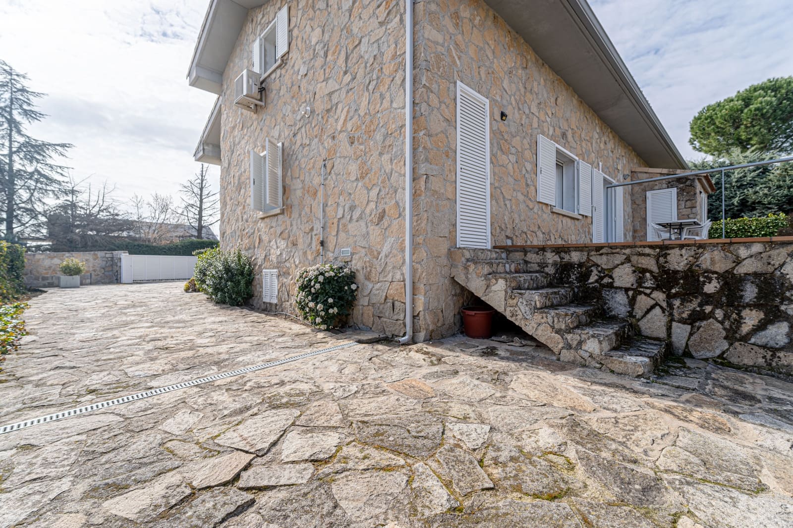 6 sovrum Villa till salu i Valdemorillo med garage - 720 000 € (Ref: 8840433)
