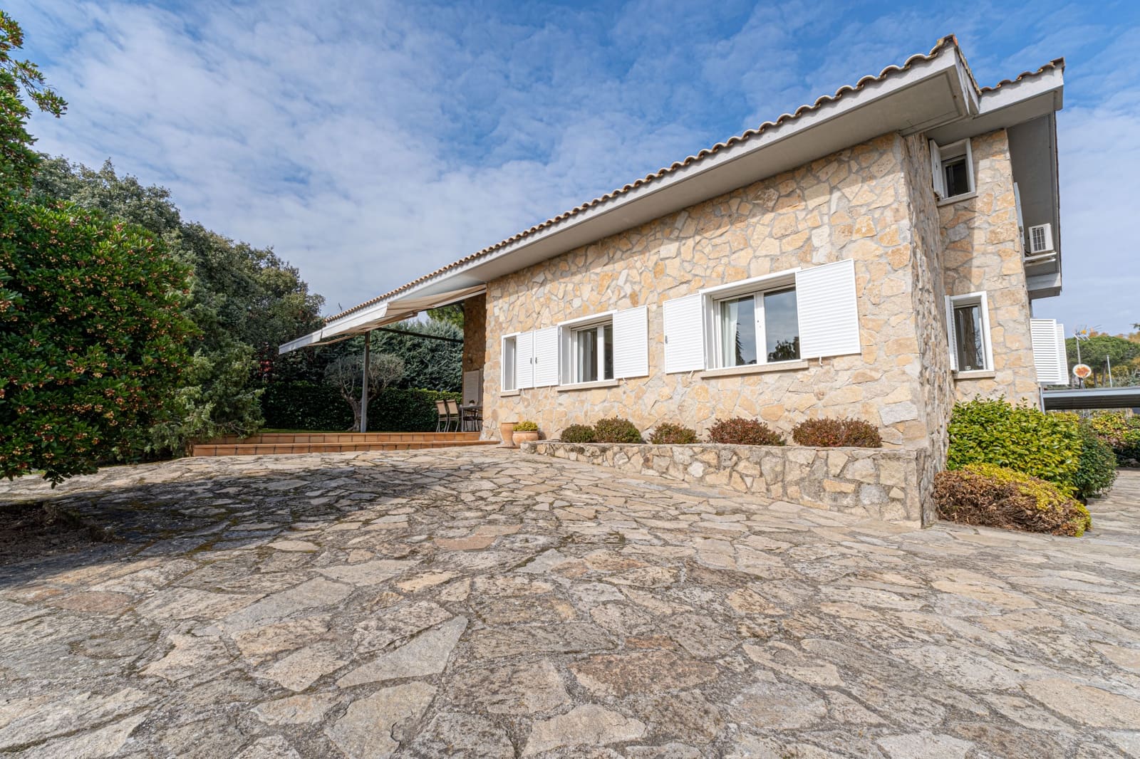 6 sovrum Villa till salu i Valdemorillo med garage - 720 000 € (Ref: 8840433)