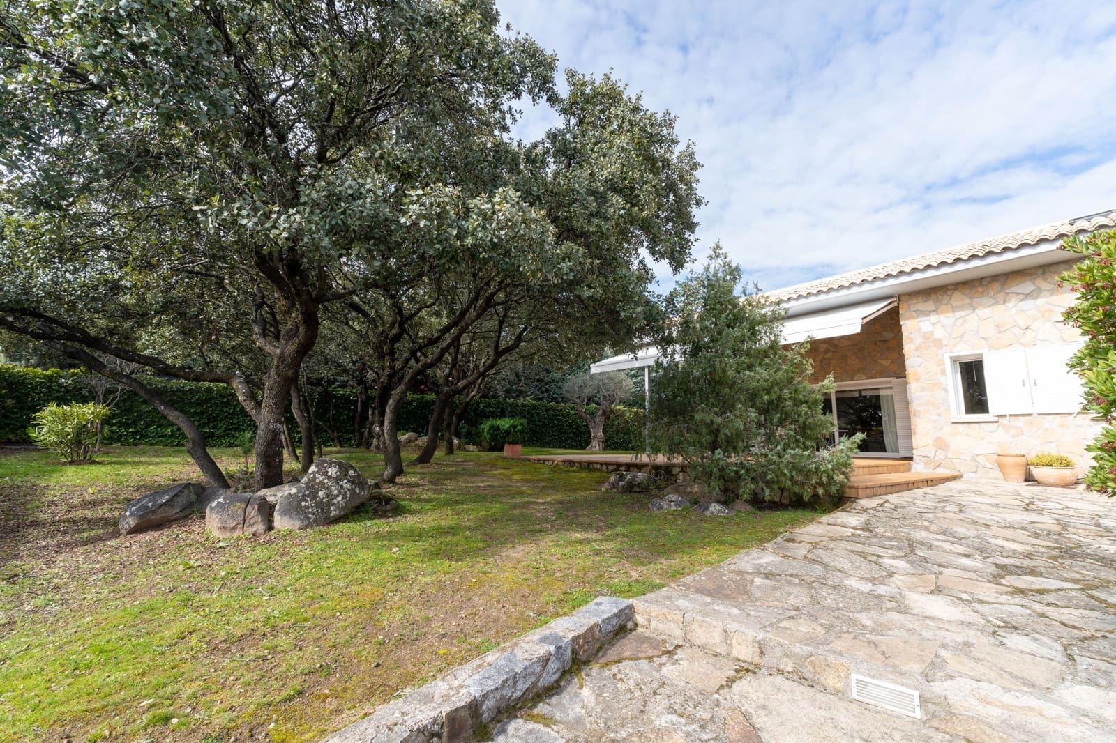 6 sovrum Villa till salu i Valdemorillo med garage - 720 000 € (Ref: 8840433)