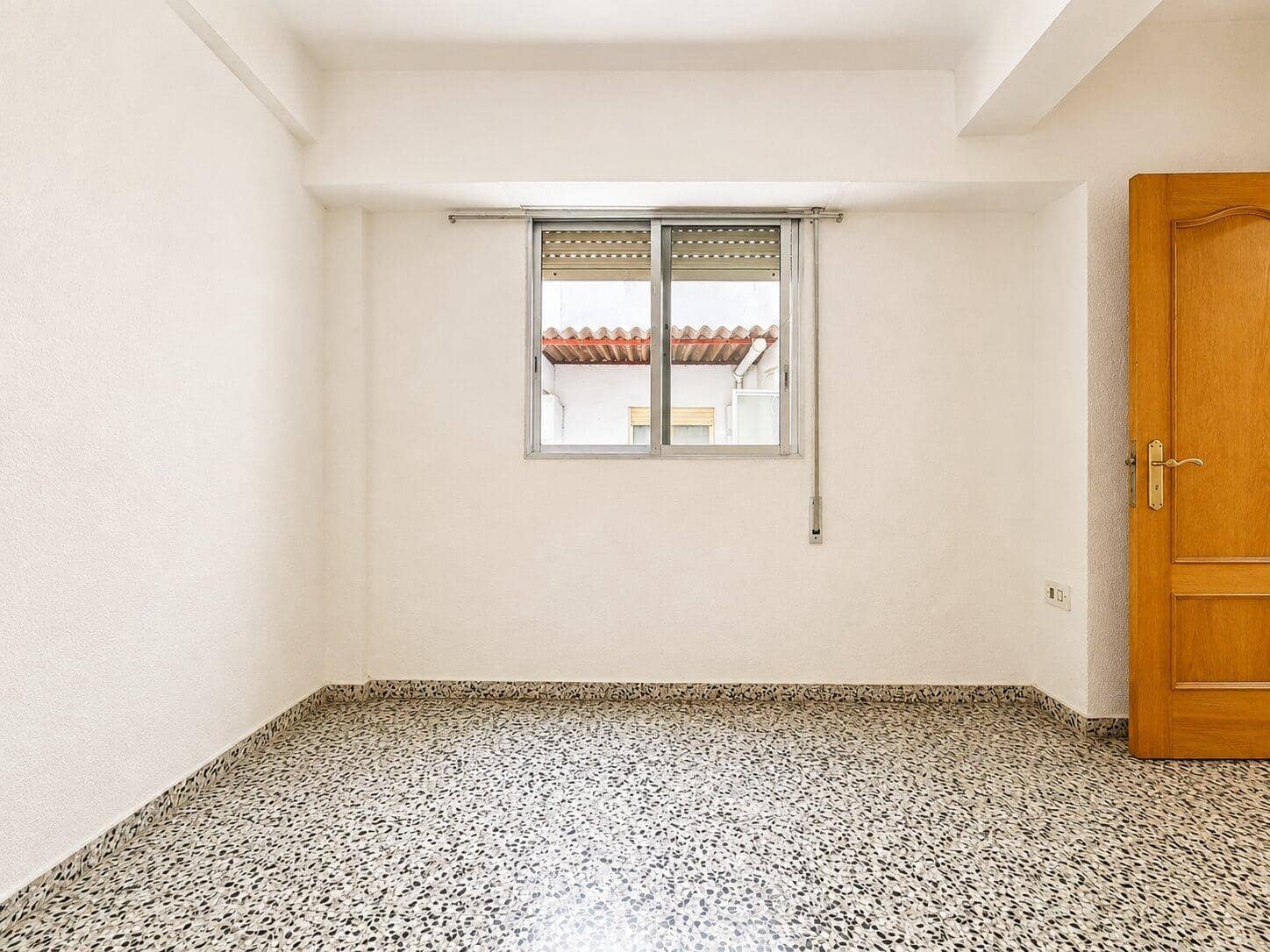 4 quarto Apartamento para venda em Meliana - 235 000 € (Ref: 10032150)