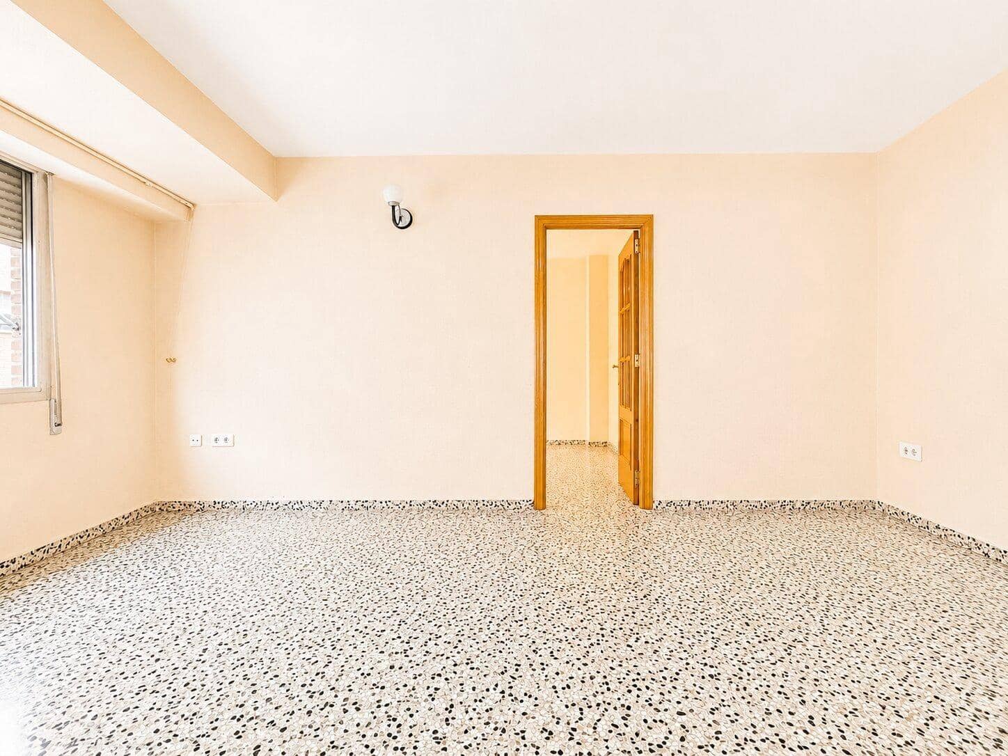 4 quarto Apartamento para venda em Meliana - 235 000 € (Ref: 10032150)
