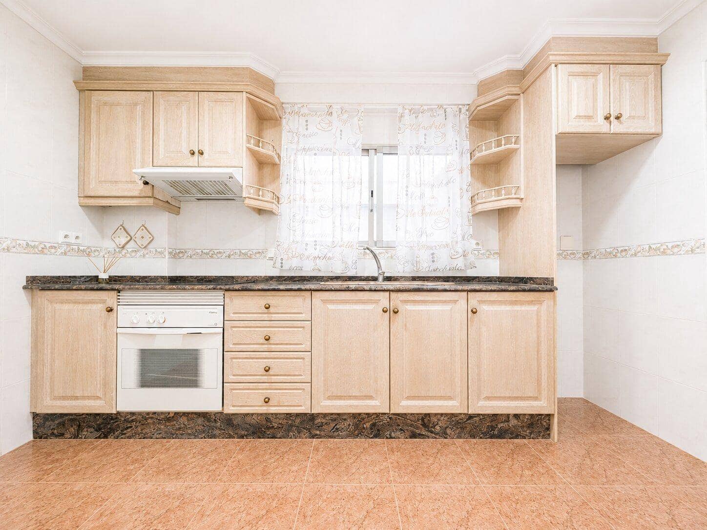 4 quarto Apartamento para venda em Meliana - 235 000 € (Ref: 10032150)