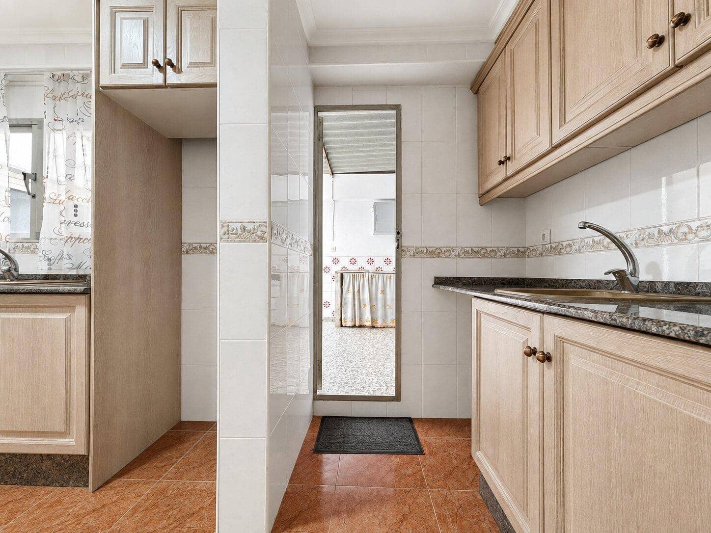 4 quarto Apartamento para venda em Meliana - 235 000 € (Ref: 10032150)