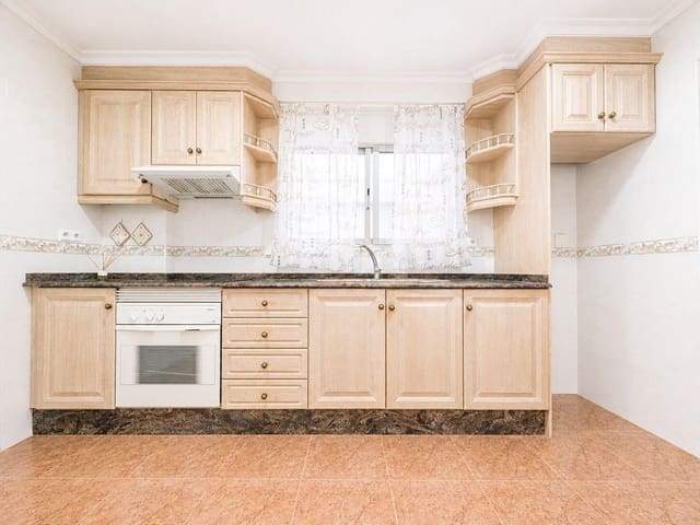 4 quarto Apartamento para venda em Meliana - 235 000 € (Ref: 10032150)