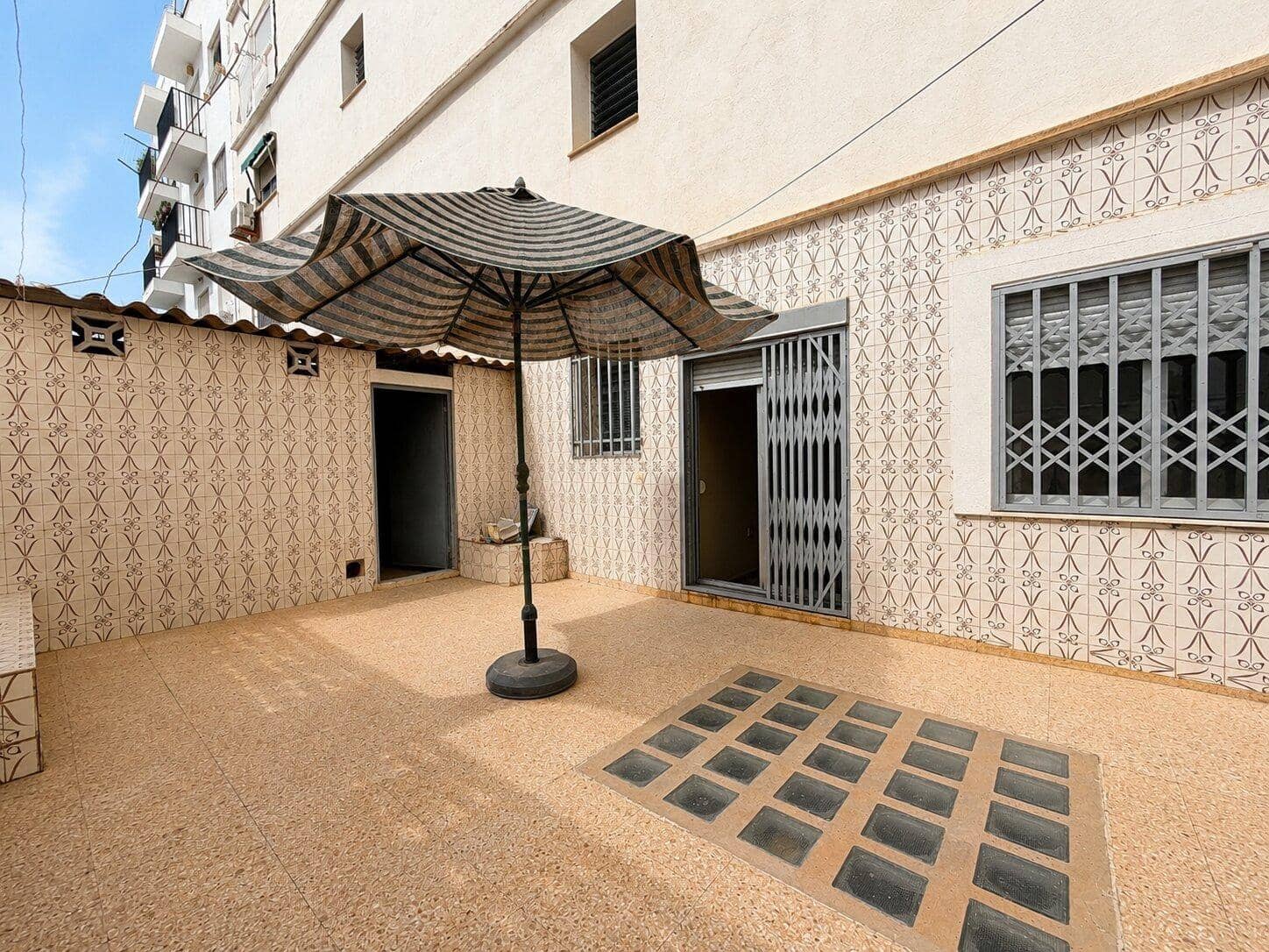 4 quarto Apartamento para venda em Meliana - 235 000 € (Ref: 10032150)