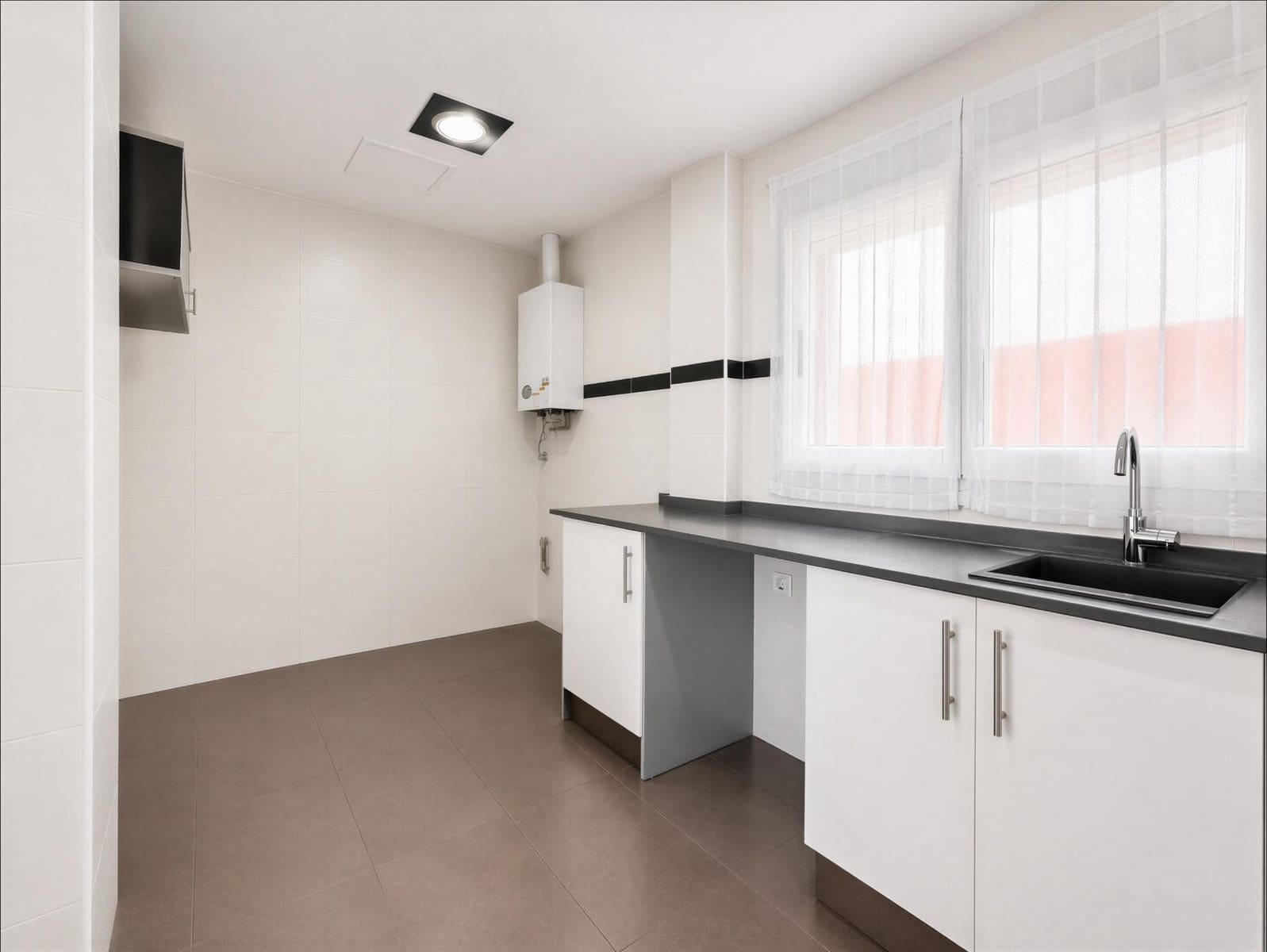 3 quarto Penthouse para arrendar em Pucol com garagem - 950 € (Ref: 10034078)