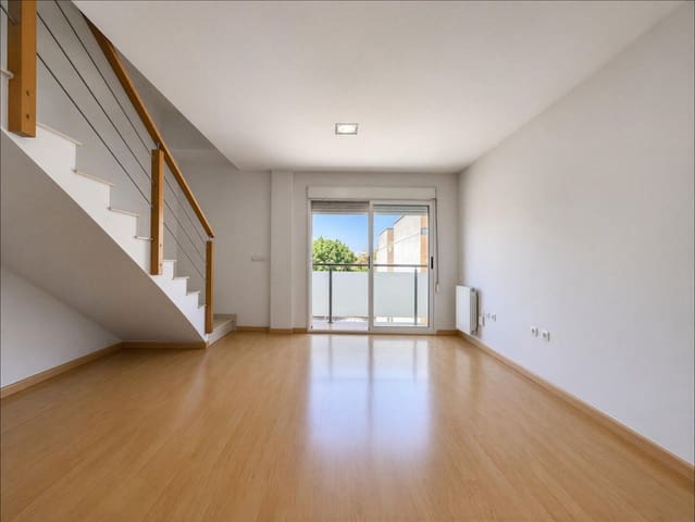 3 makuuhuone Kattohuoneisto vuokrattavana paikassa Puçol mukana 
autotalli - 950 € (Ref: 10034078)