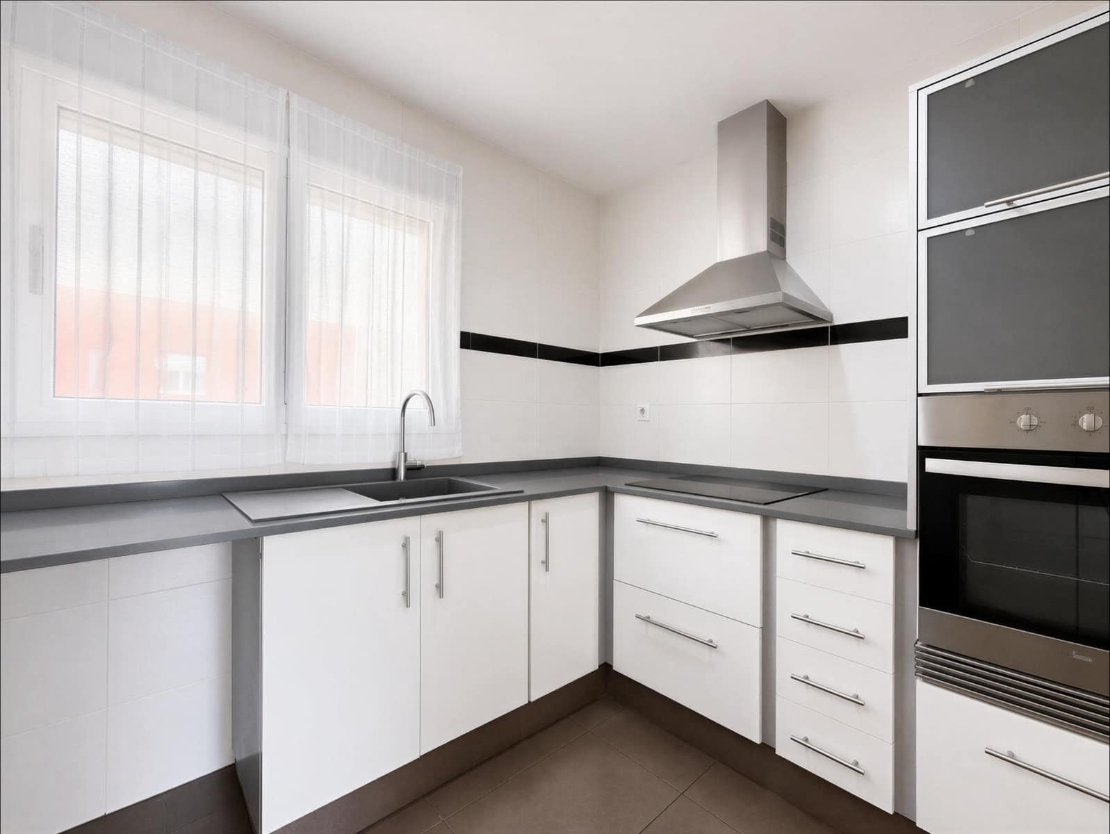 3 quarto Penthouse para arrendar em Pucol com garagem - 950 € (Ref: 10034078)