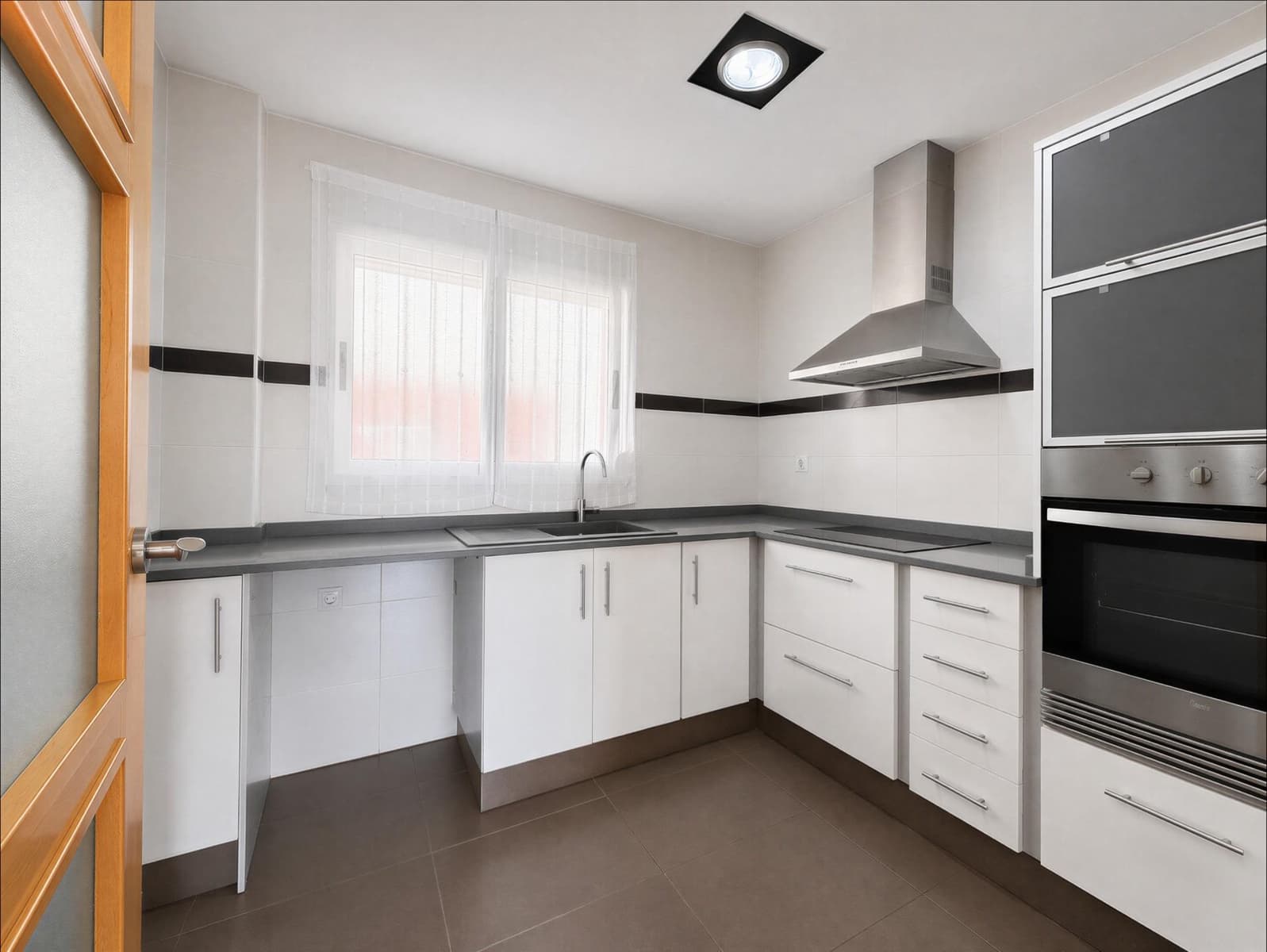 3 quarto Penthouse para arrendar em Pucol com garagem - 950 € (Ref: 10034078)
