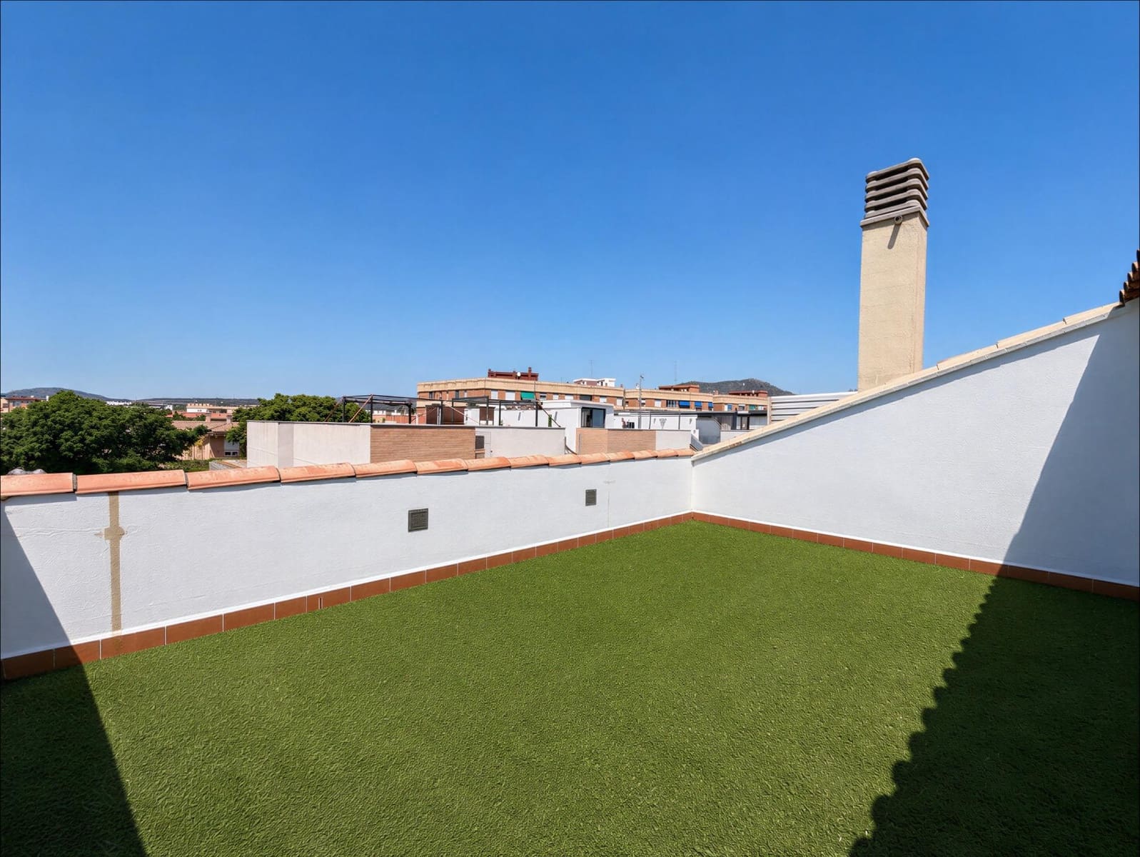 3 quarto Penthouse para arrendar em Pucol com garagem - 950 € (Ref: 10034078)