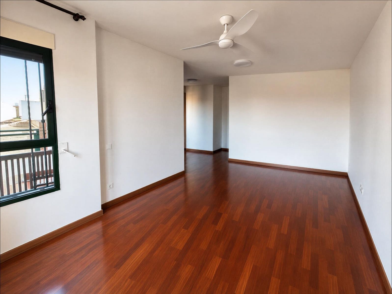3 soveværelse Penthouse til salg i Burjassot med garage - € 285.000 (Ref: 10044921)