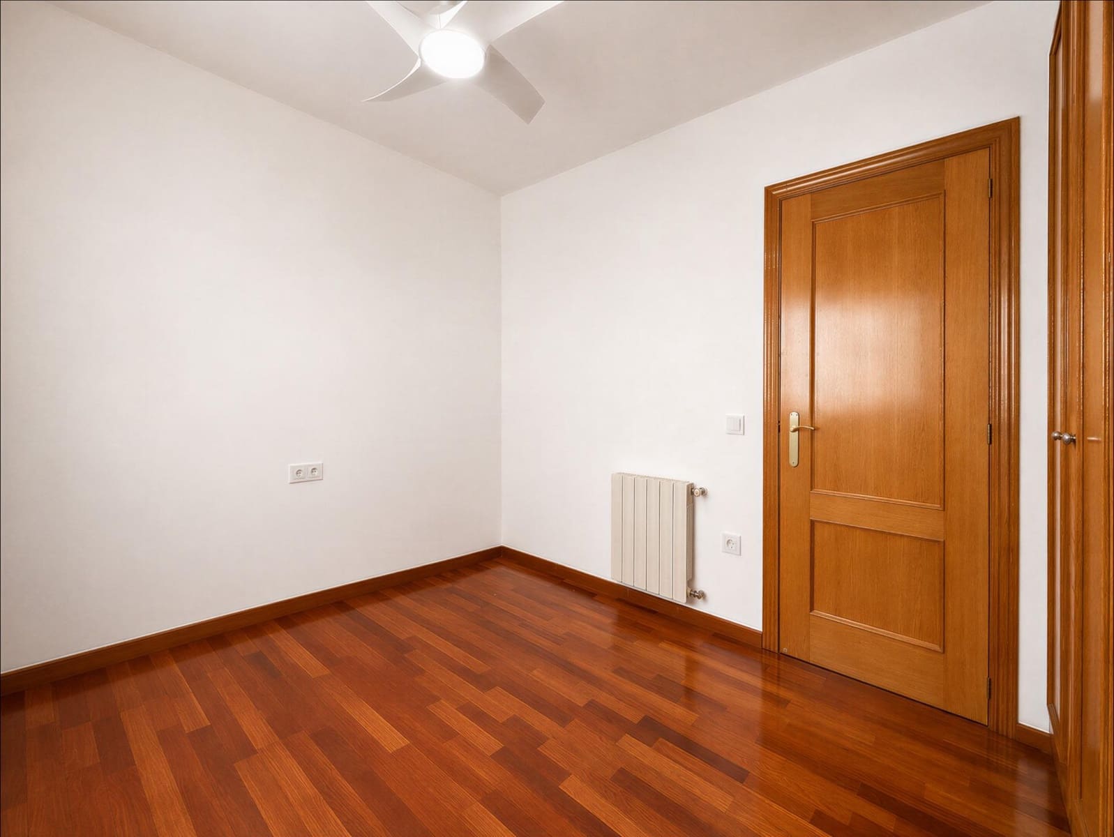 3 soveværelse Penthouse til salg i Burjassot med garage - € 285.000 (Ref: 10044921)