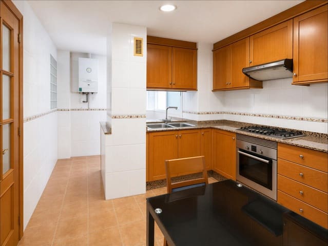 3 soveværelse Penthouse til salg i Burjassot med garage - € 285.000 (Ref: 10044921)