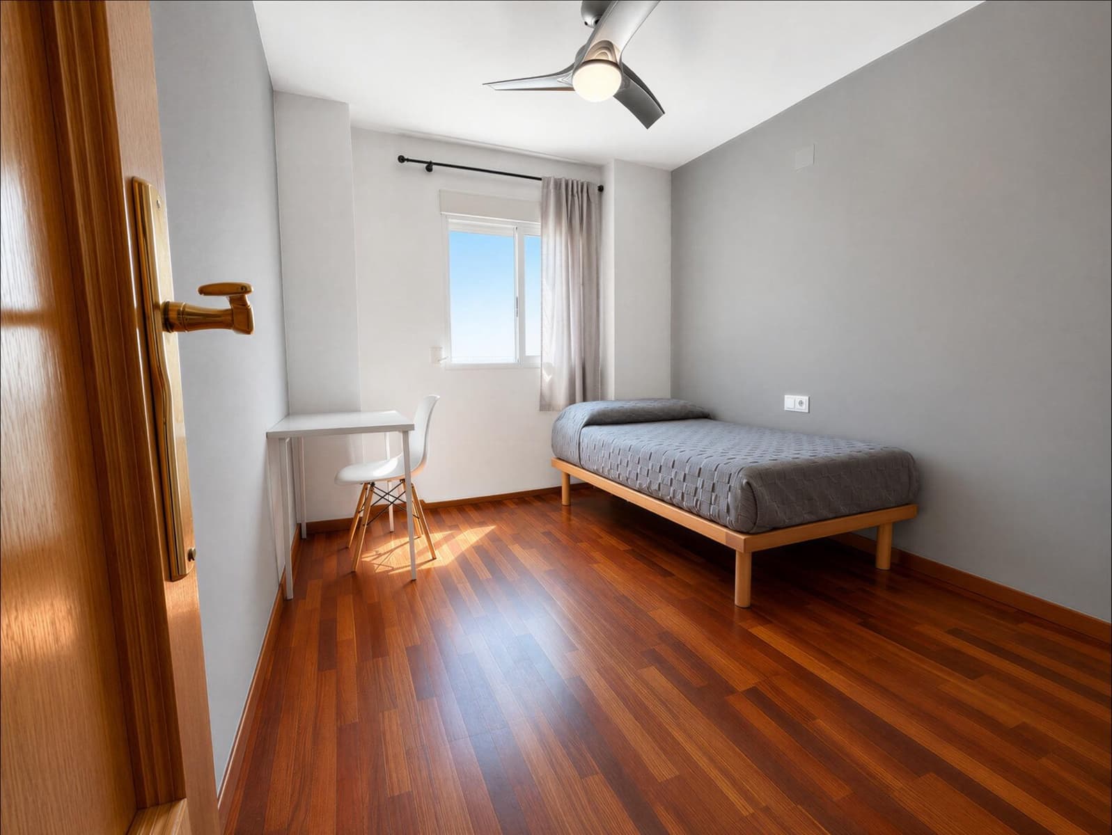 3 soveværelse Penthouse til salg i Burjassot med garage - € 285.000 (Ref: 10044921)